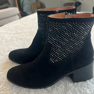 Latigo Sz 7 Womens DOSA Leather Round Toe Ankle Studded Boots Black SUEDE